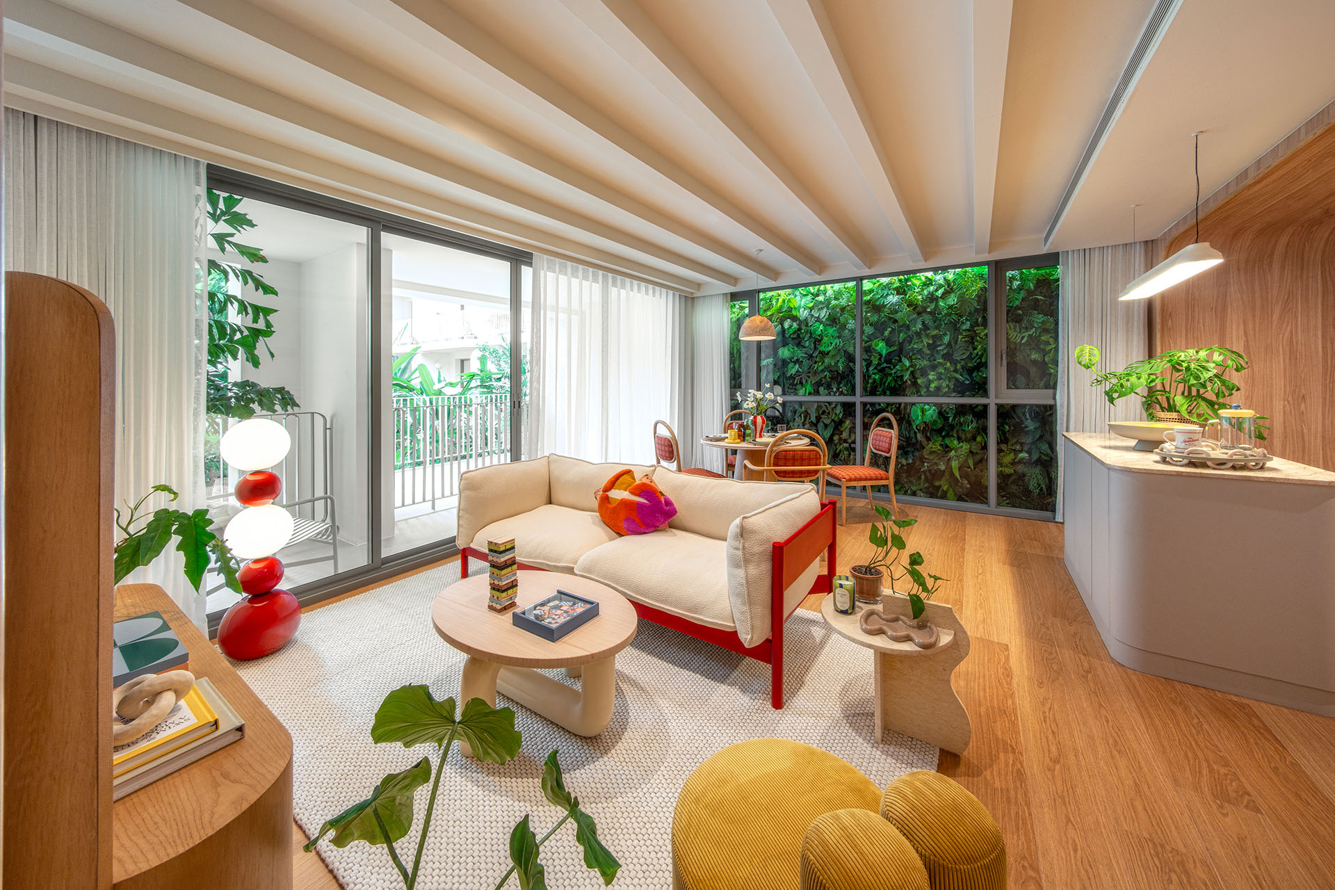 Luxe-Property_0002_Show-villa-unit-13