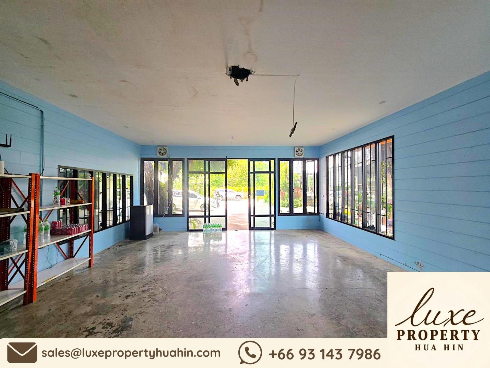 WhatsApp Image 2025-05-30 at 12.25.51 PM (1)