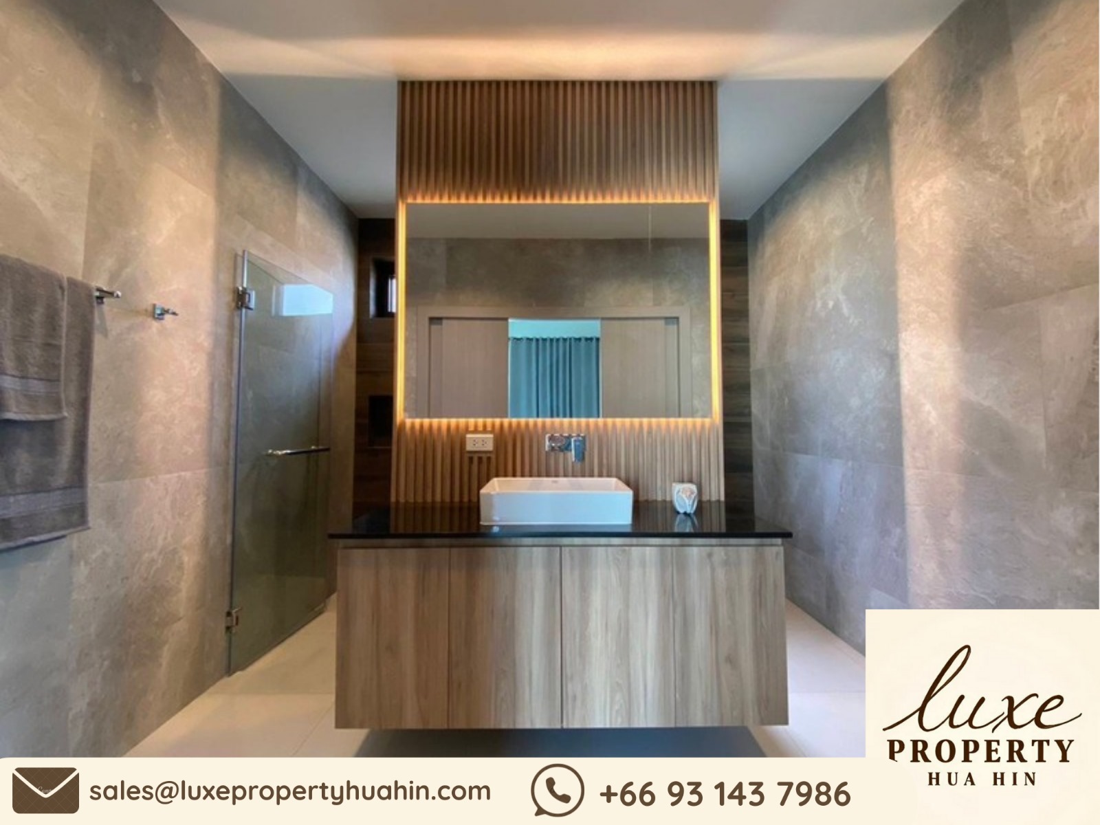 b9eb942e-f5d2-4b90-b5fc-65b8a5c986fc