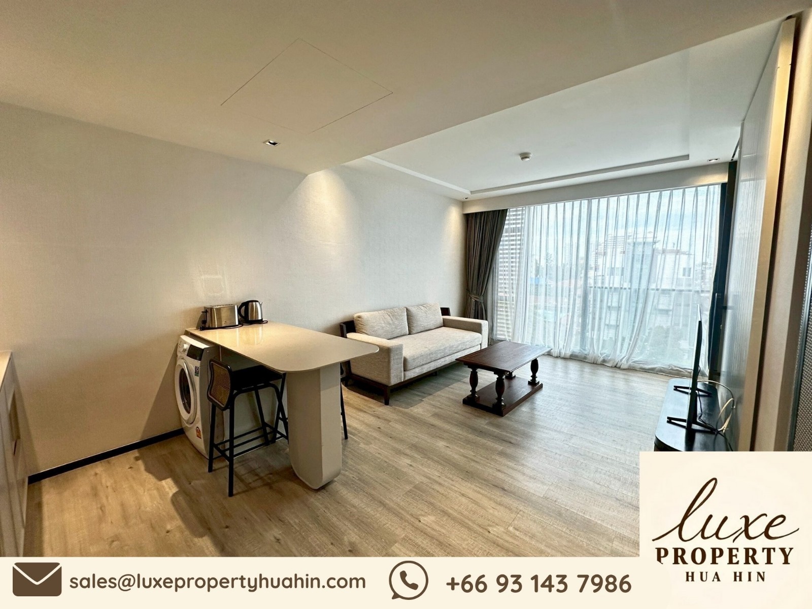 f08703d6-b2af-4667-ac1b-34618dc20313