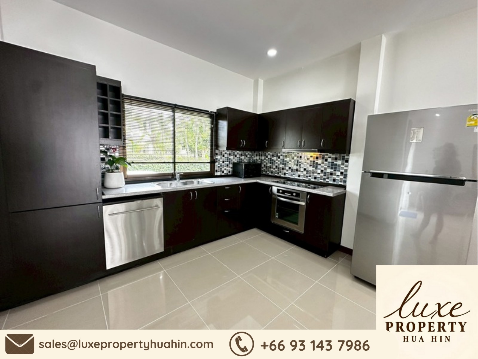 987b2c46-a9d5-470c-b193-61e3101bdcdb