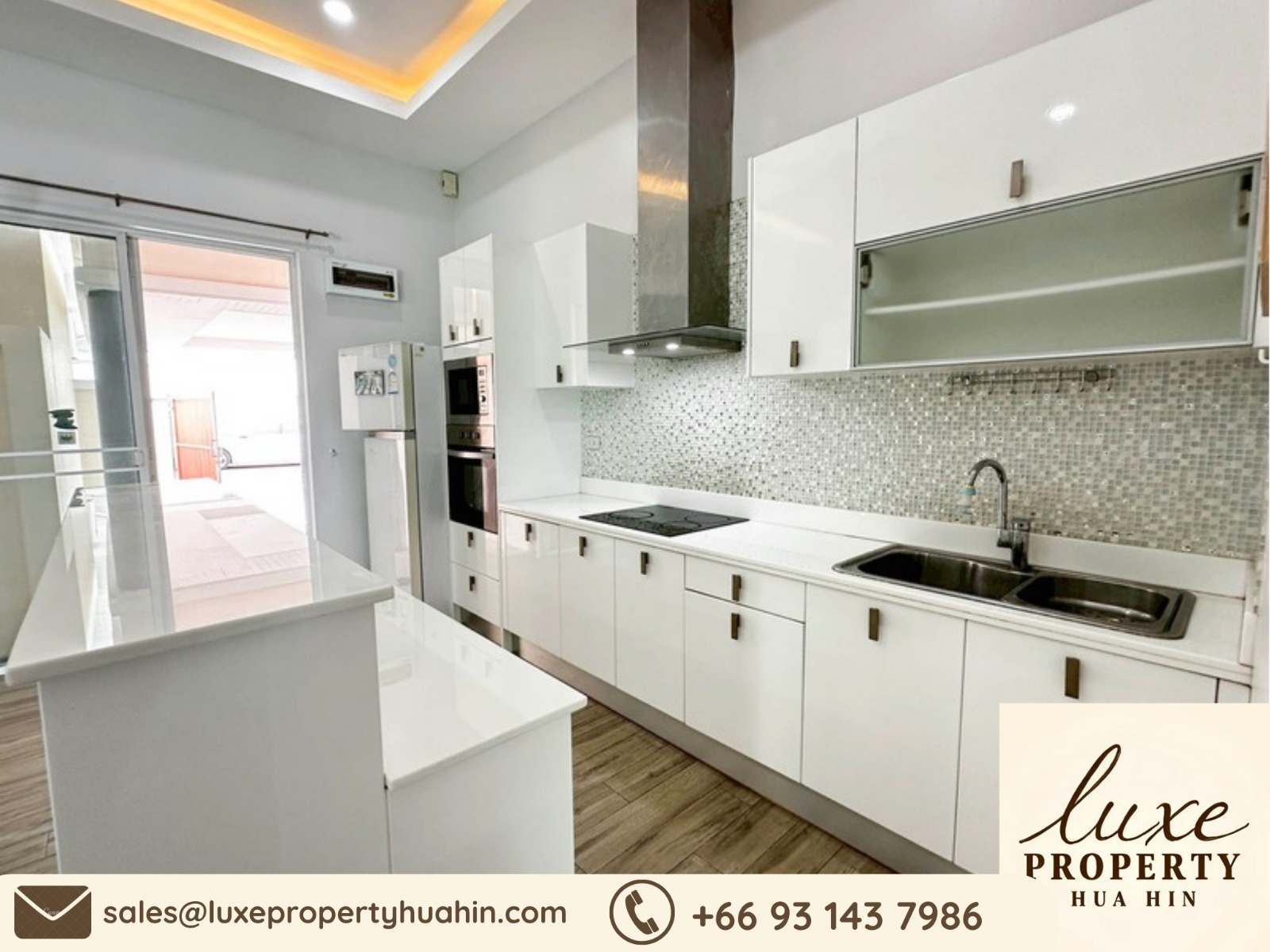 c9558796-ff1e-483a-88b2-cdd972511f30